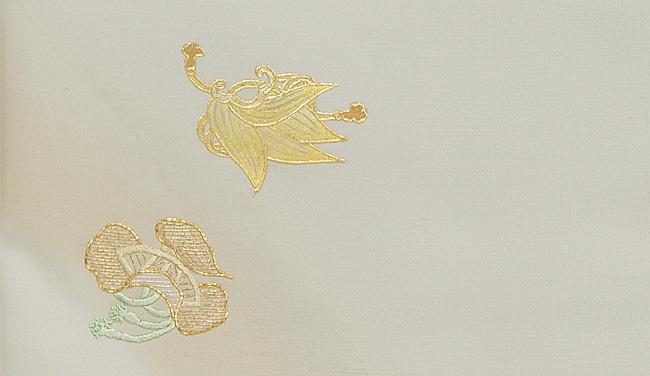 画像3:美術友禅山之内訪問着『宝尽くし』夏牛首紬(日本刺繍工程)伝統的工芸品加賀繍