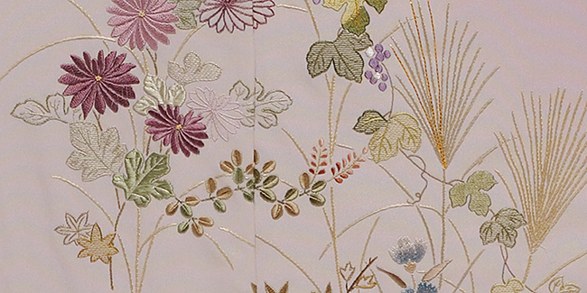 画像3:美術友禅山之内訪問着『秋草図』(日本刺繍工程)伝統的工芸品加賀繍